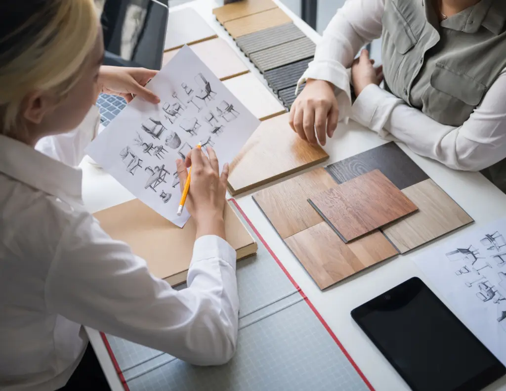 Why Businesses Fall Behind on Bookkeeping